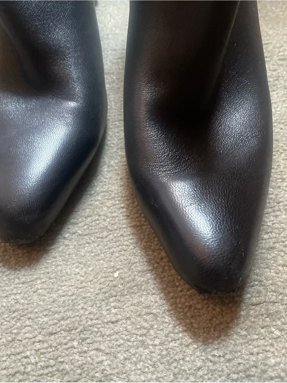 Classic Vince' Black Leather Ankle Boots - Women's Heeled Booties SZ9